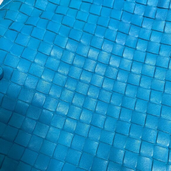 BOTTEGA VENETA Blue Intrecciato Pochette Shoulder Bag - Picture 5 of 15